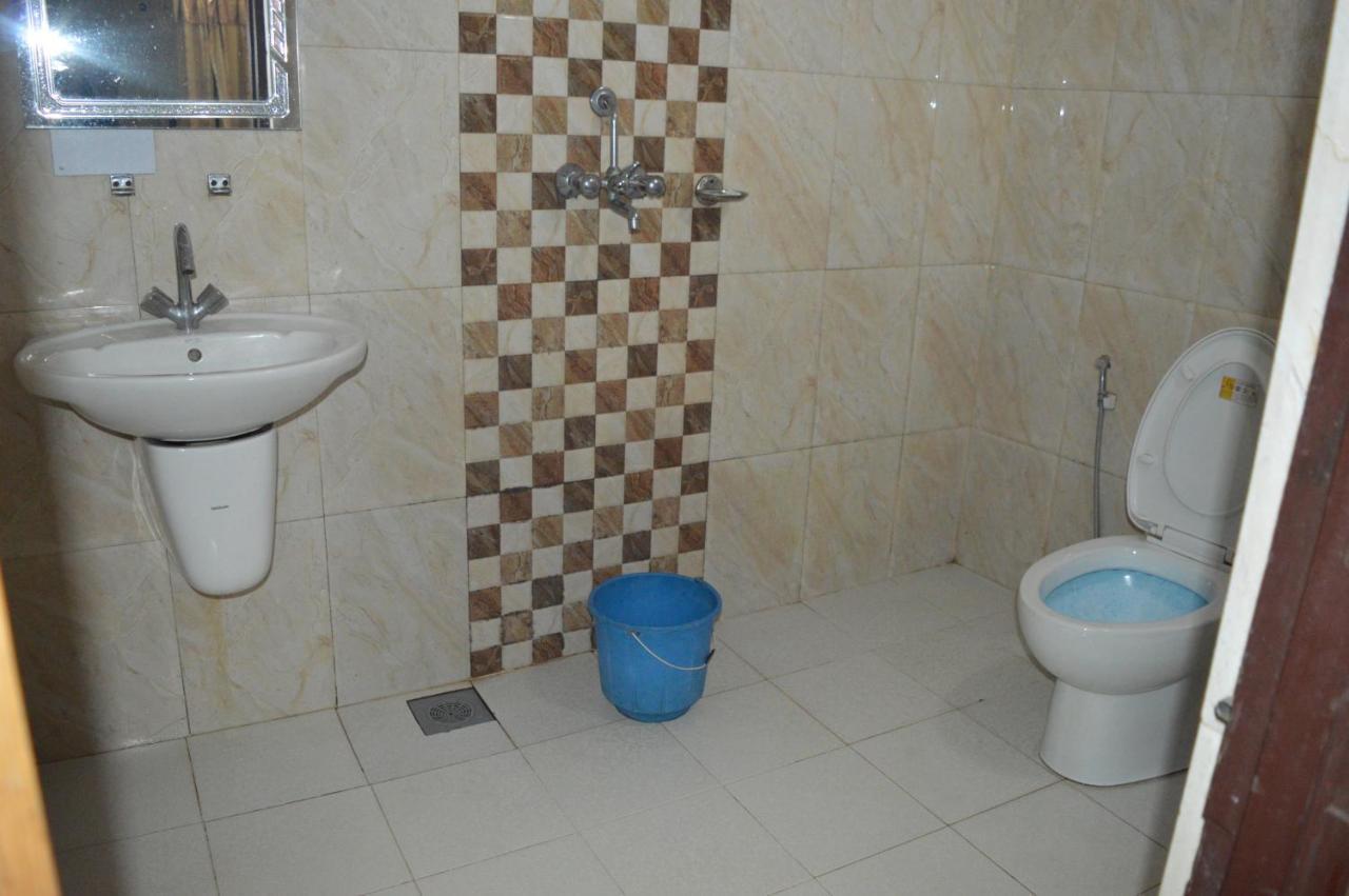 Kings Land Hotel Катманду Экстерьер фото